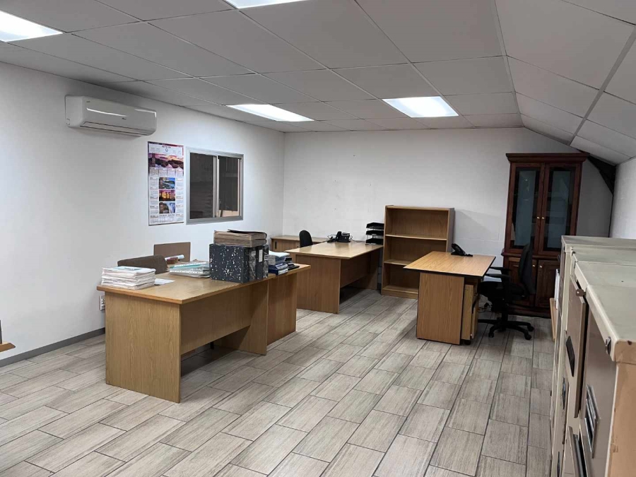 To Let commercial Property for Rent in Milnerton Western Cape